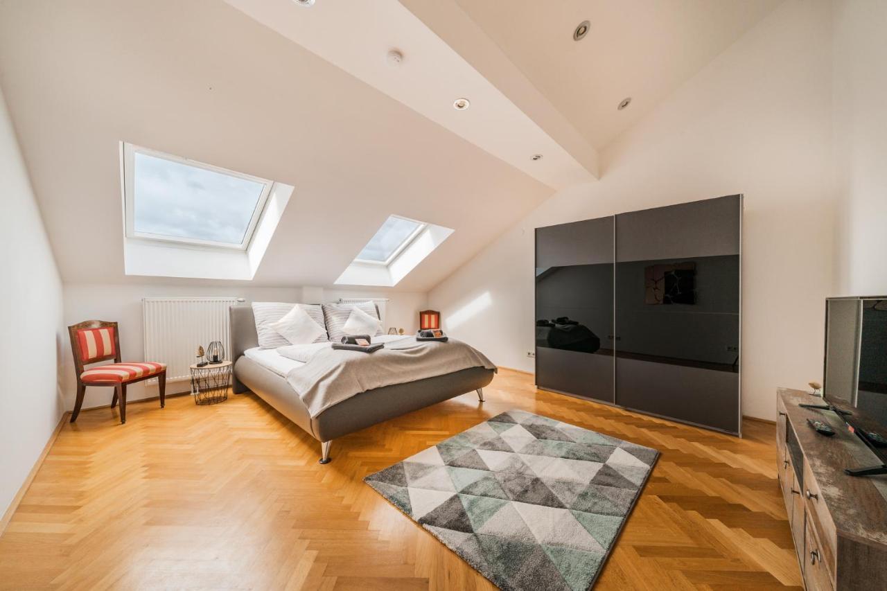 Penthouse Apartment - Sauna - Terrasse - Kamin - Ac Wien Exterior foto